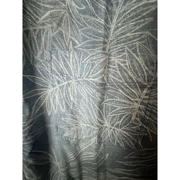 NEW Tommy Bahama Shirt Sz Large- Blue Blanca Vines Embroidered Floral All Cotton - Picture 4 of 10